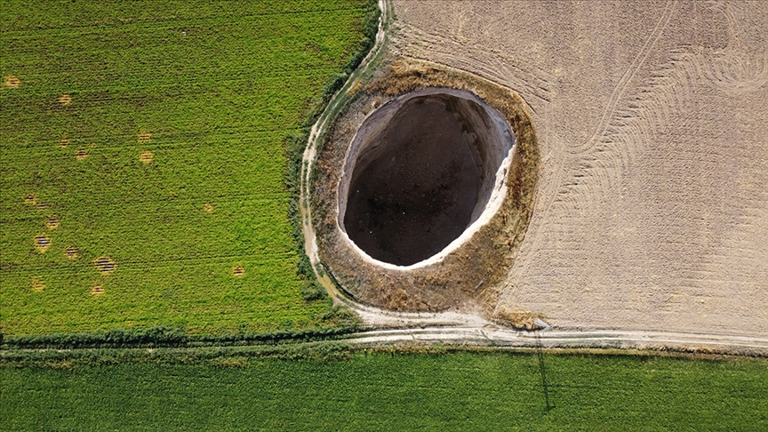 "Bir gecede açılan kaçak su kuyuları obruk riskini artırıyor" uyarısı