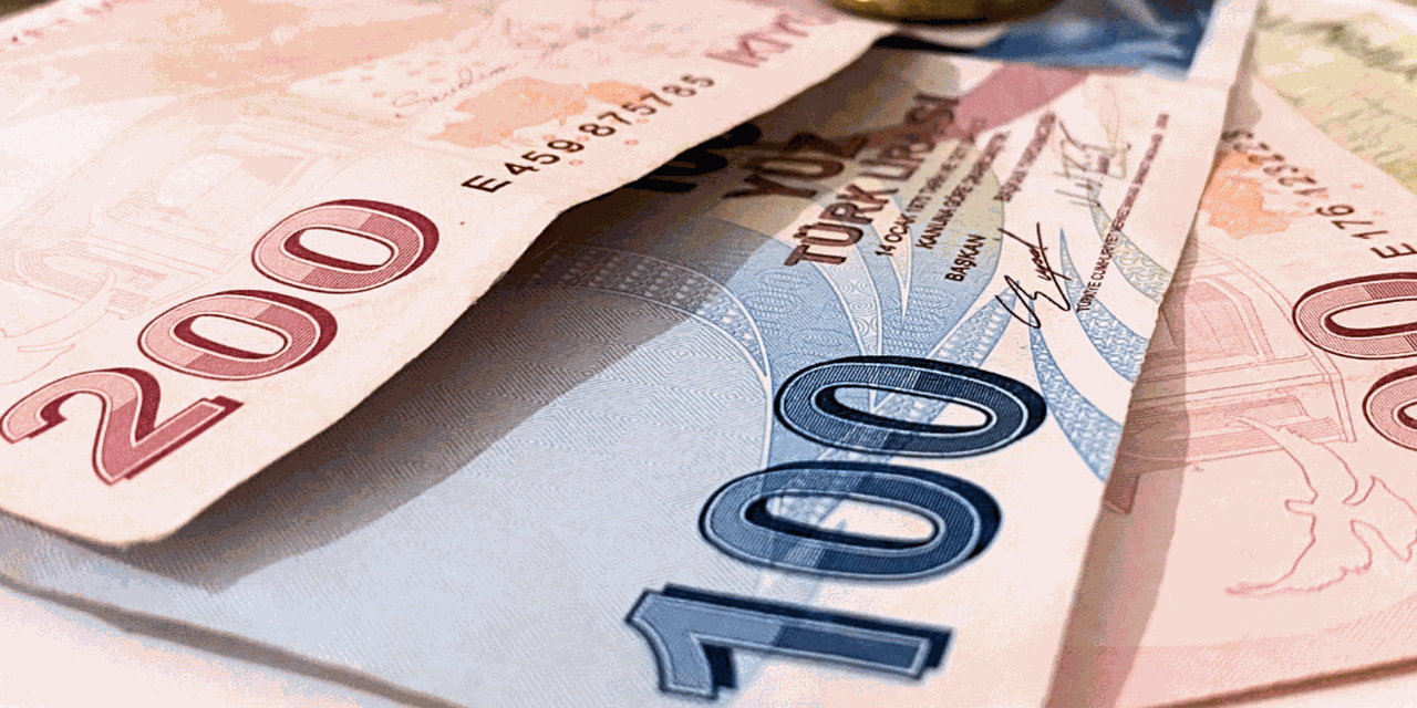 Emeklilere Bayram Sevinci: İkramiye 15 Bin TL'ye Yükseltildi