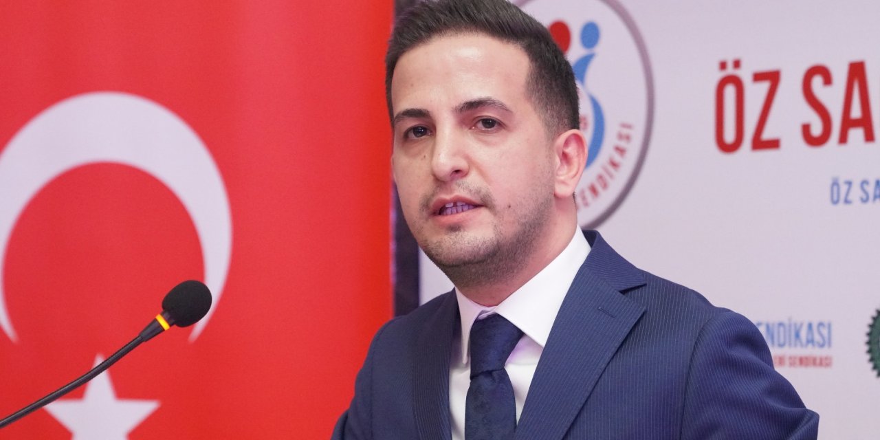 Aküzüm, Anneler Günü’nü kutladı