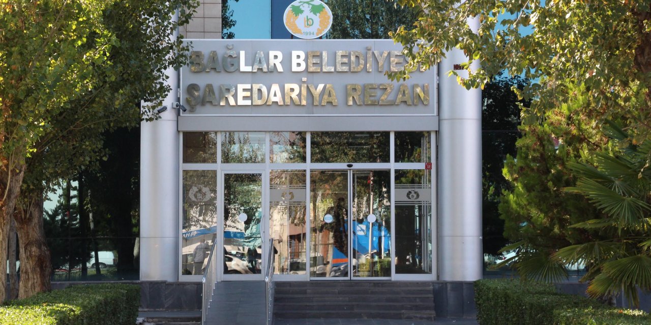 Kayyım ardından Bağlar Belediyesi Enkaz Altında: Personel Maaşları Ödenemez Durumda!