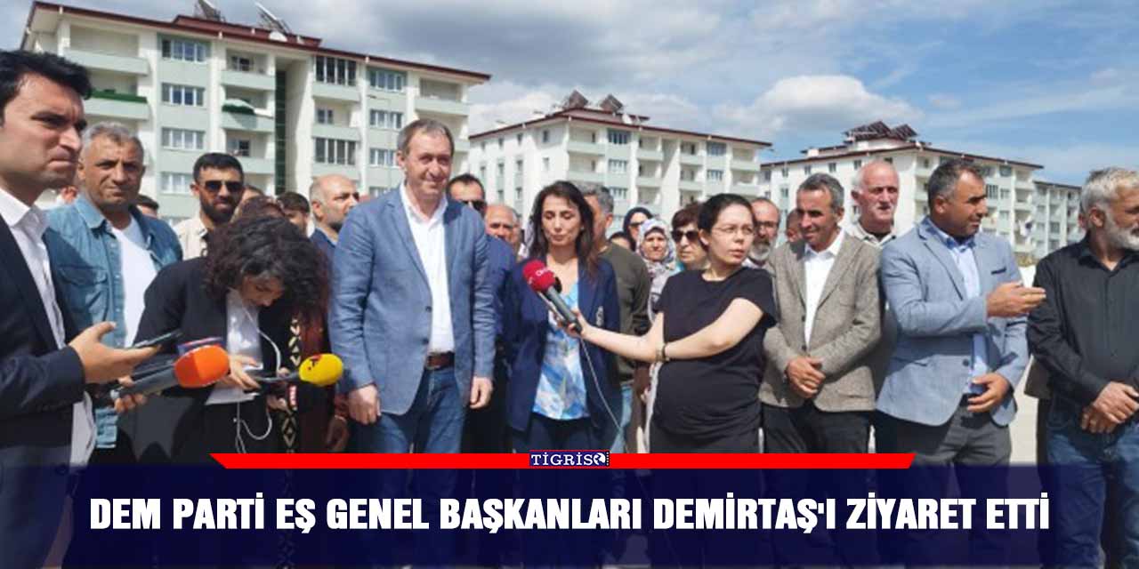 DEM Parti eş genel başkanları Demirtaş'ı ziyaret etti