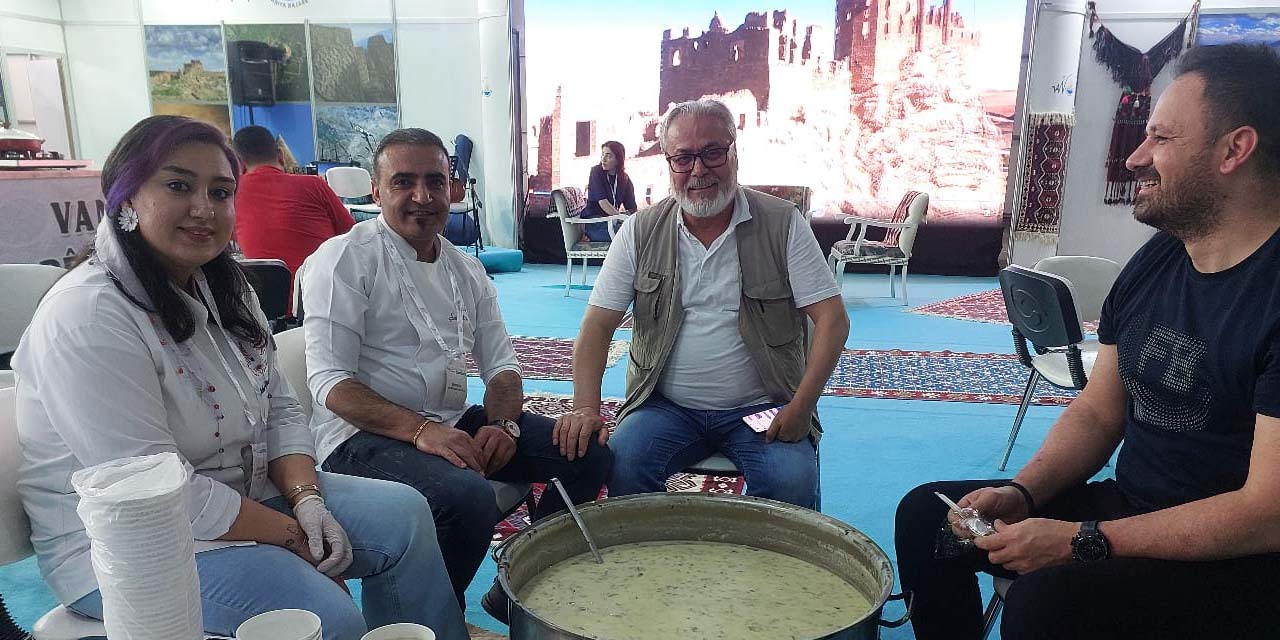 VİDEO - Diyarbakır'da Van rüzgarı