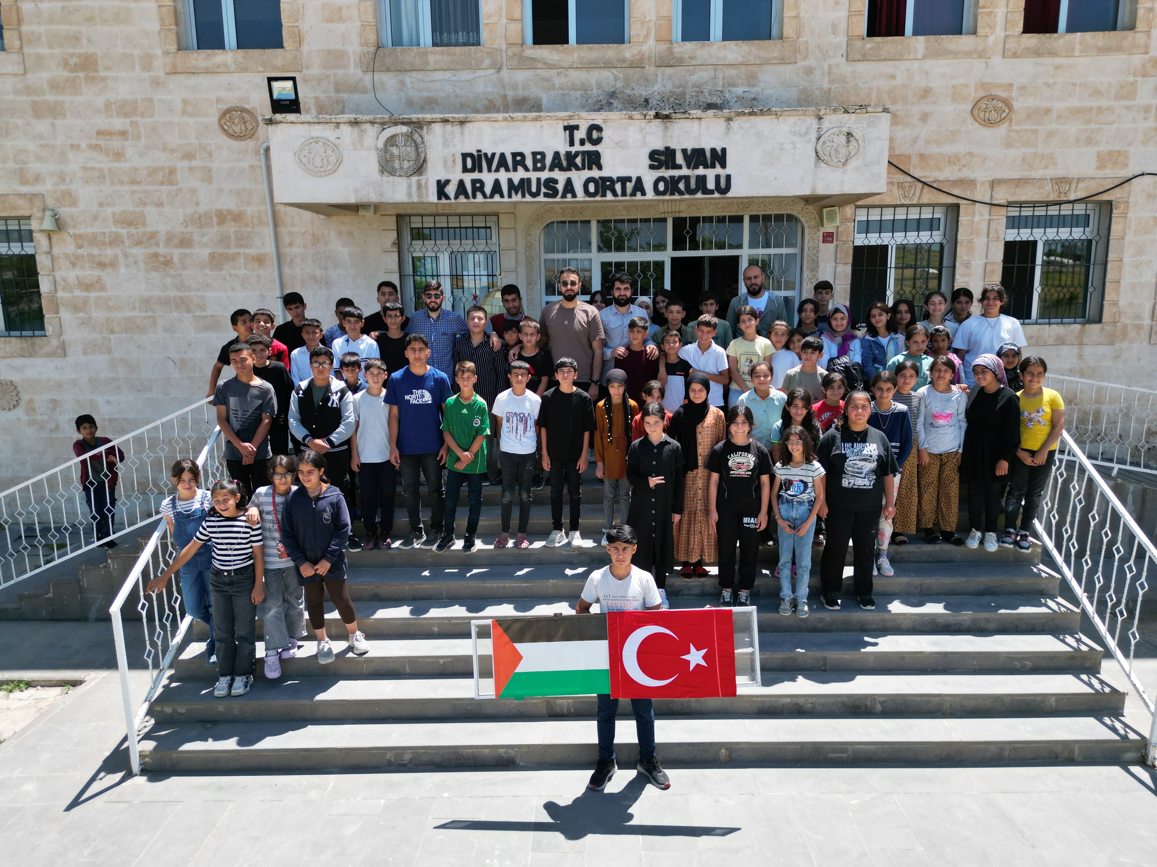 Silvan’lı öğrencilerin "Gazze" koreografisi