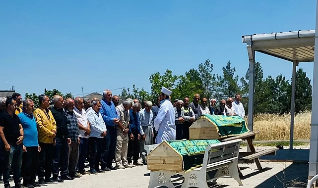 Kocası tarafından öldürülen kadın ve kızı toprağa verildi