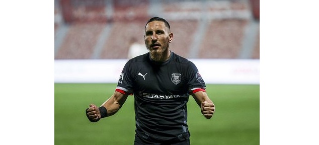 Amedspor, Eyüpsporlu Adrien Regattin'le prensipte anlaştı