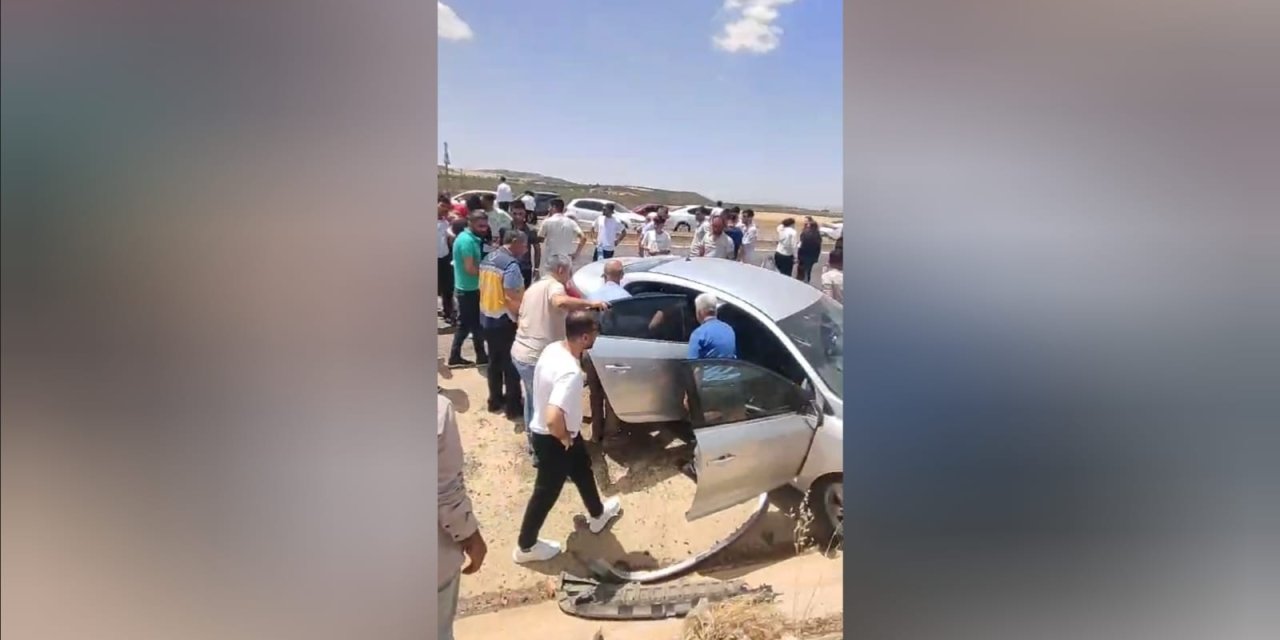 VİDEO - Diyarbakır'da kaza: 3’ü ağır 5 yaralı
