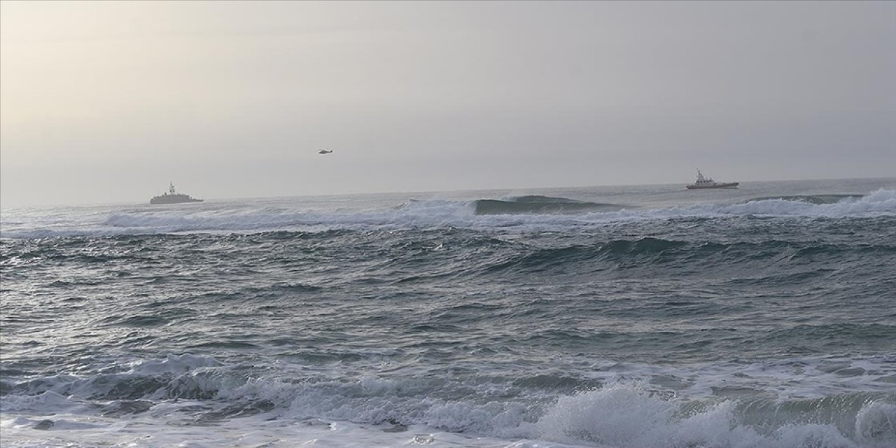 Akdeniz'de alabora olan göçmen teknesinde 10 kişi ölü bulundu