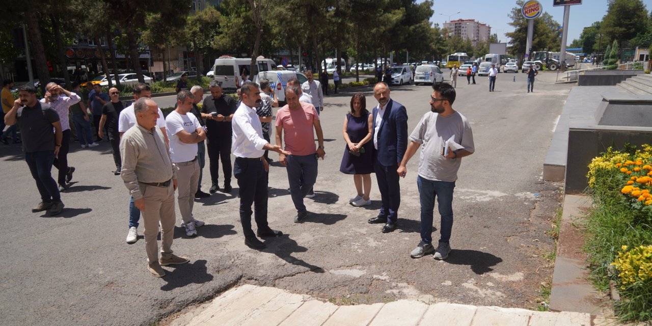 Diyarbakır Büyükşehir bina girişi yenileniyor