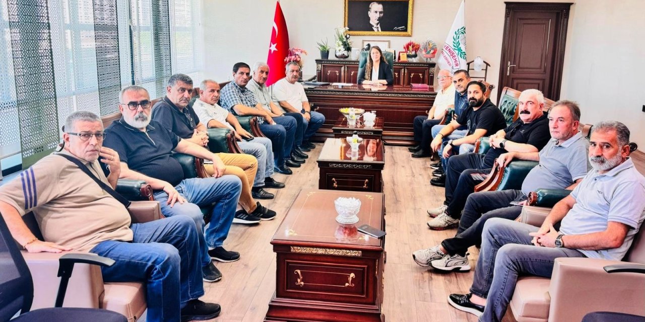 Diyarbakır spor bileşenleri Yenişehir Belediye Eş başkanlarını ziyaret etti