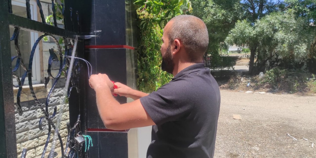 Gezin Gençlik kampının mührü izinsiz söküldü