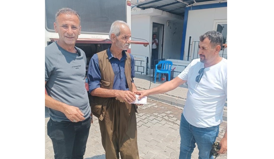 Otobüste unutulan 60 bin lira sahibine teslim edildi