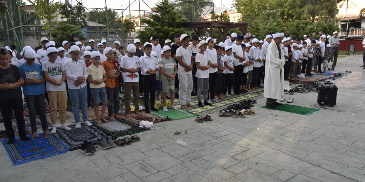 Diyarbakır'da ‘Hayat Namazla Güzeldir’ etkinliği düzenlendi