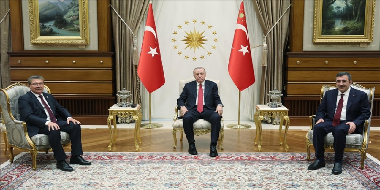 Erdoğan, KKTC Başbakanı Üstel'i kabul etti