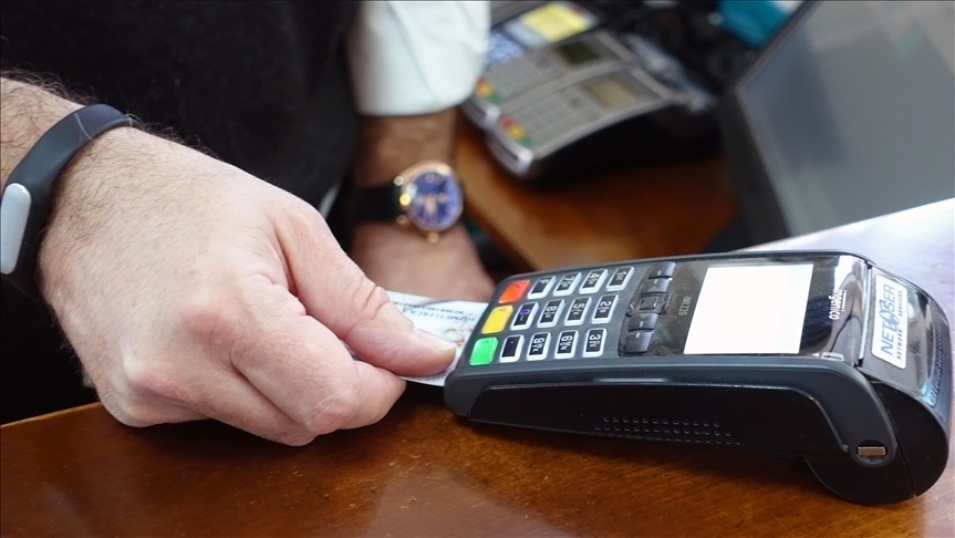 Tüketicilere yıl sonu indirimleri uyarısı