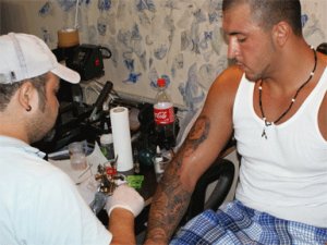 Dövme yaptırmadan önce bir kez daha düşünün