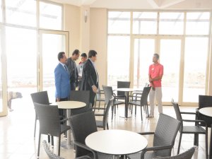 Vali küçük göbeklitepe’de incelemelerde bulundu