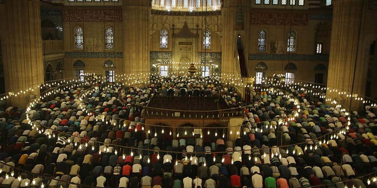 Yeni yılın ilk mübarek gecesi 2 Ocak'ta, İşte 2025 Dini günler takvimi