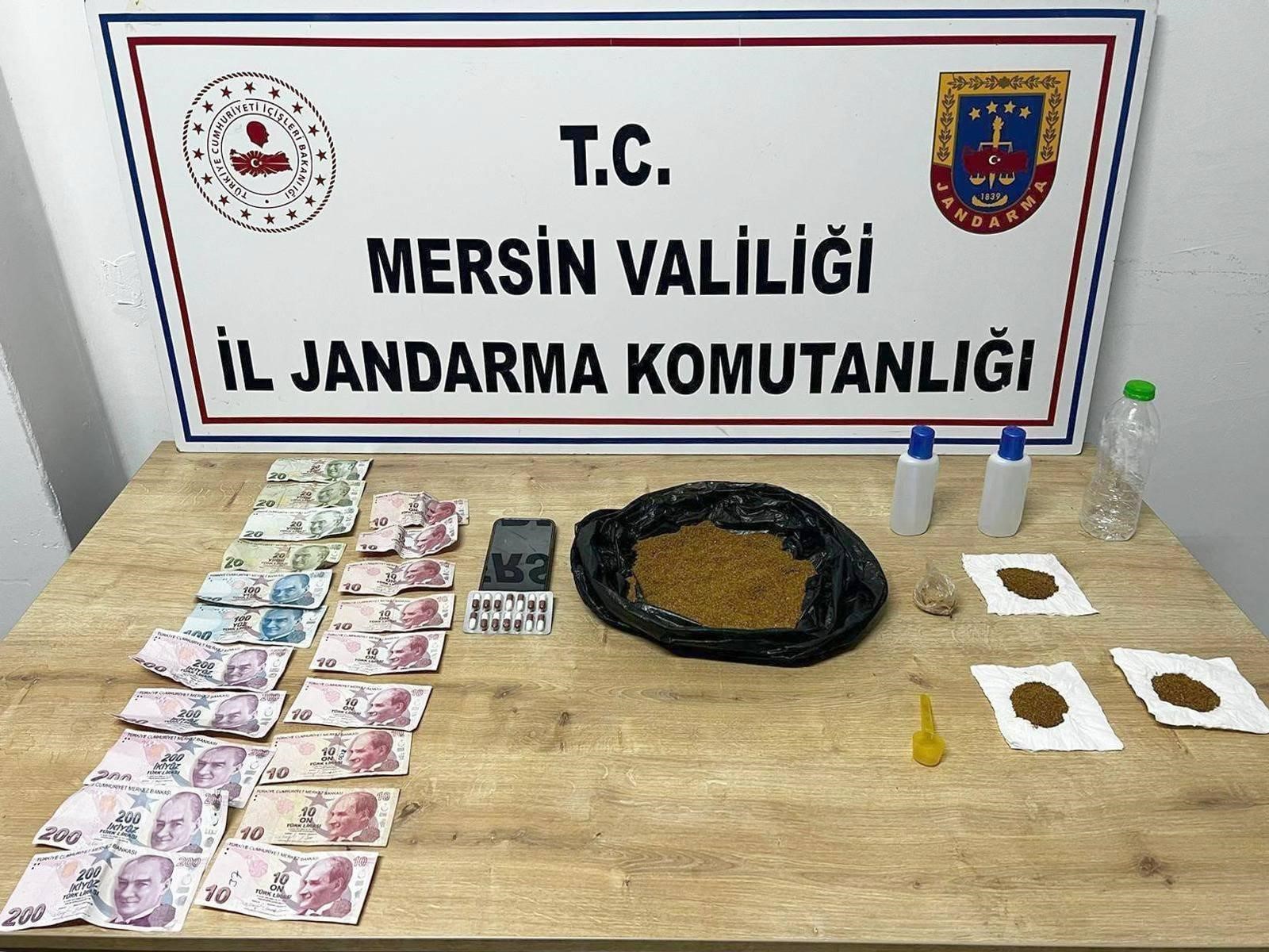 2 uyuşturucu taciri yakalandı