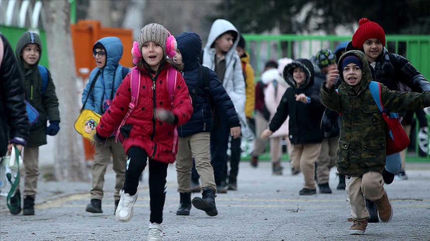Yarıyıl tatilinin ders zili yarın çalacak