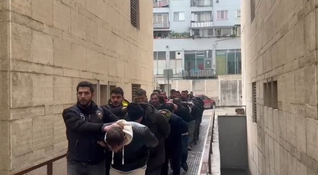 12 ilde eş zamanlı dolandırıcılık operasyon