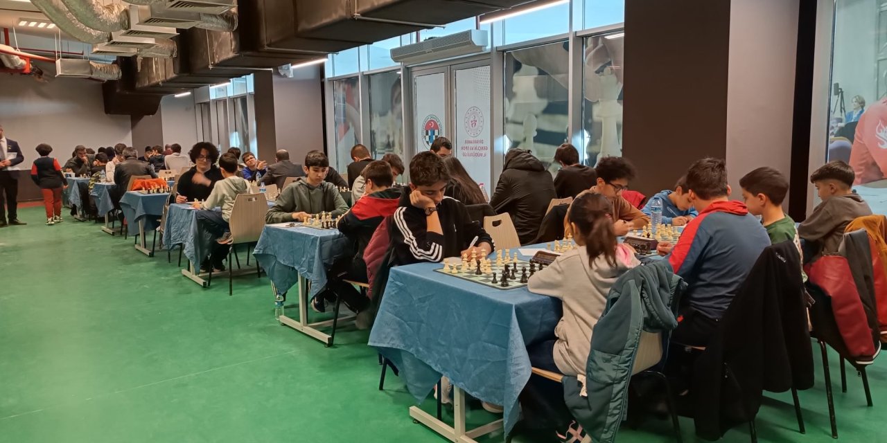Diyarbakır'da Satranç İl Birinciliği Turnuvası başladı