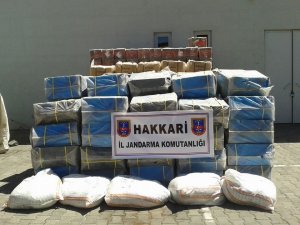 Jandarma 6 ton 200 kilo kaçak çay ele geçirdi