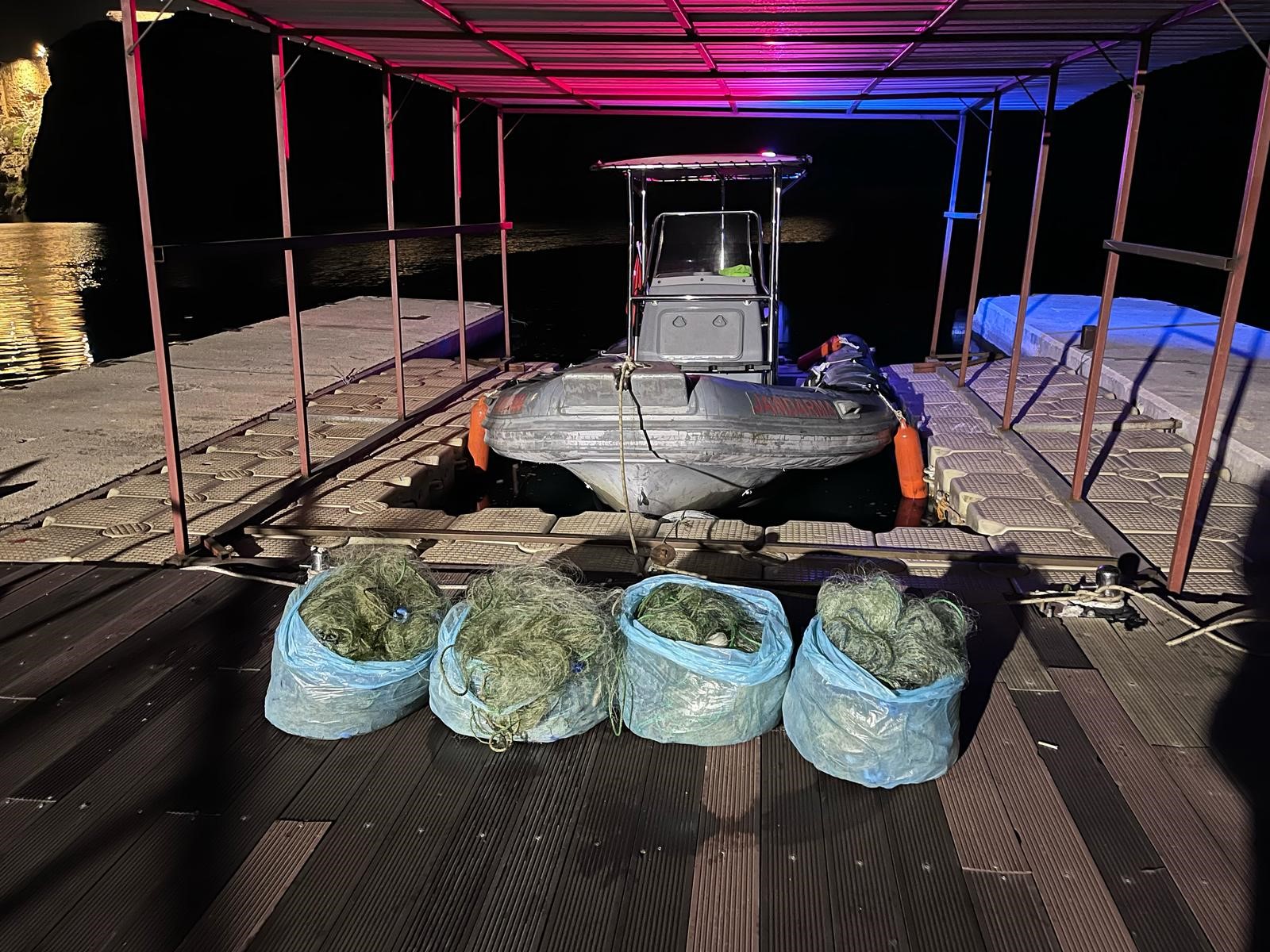 Fırat Nehri'nde kaçak avlanma