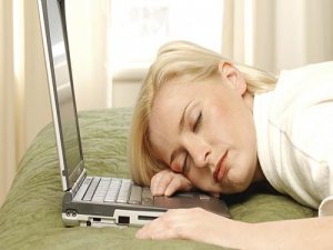 Gençlere Vergisiz Telefon ve Bilgisayar İçin Ümit!