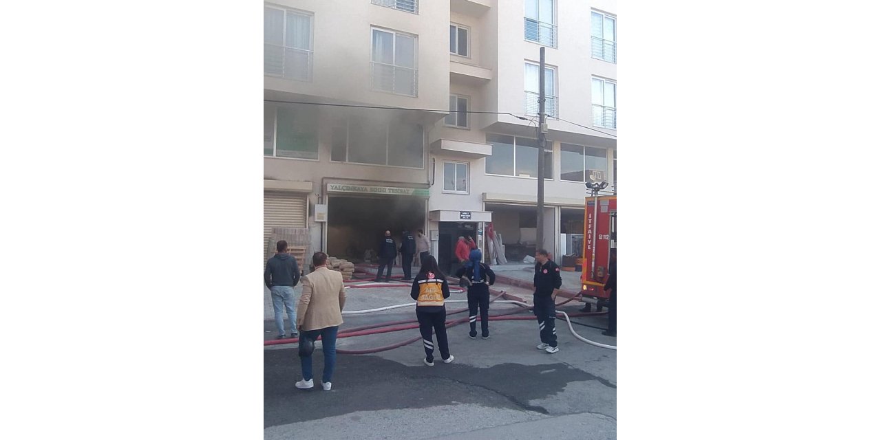 Tesisat dükkanında yangın!