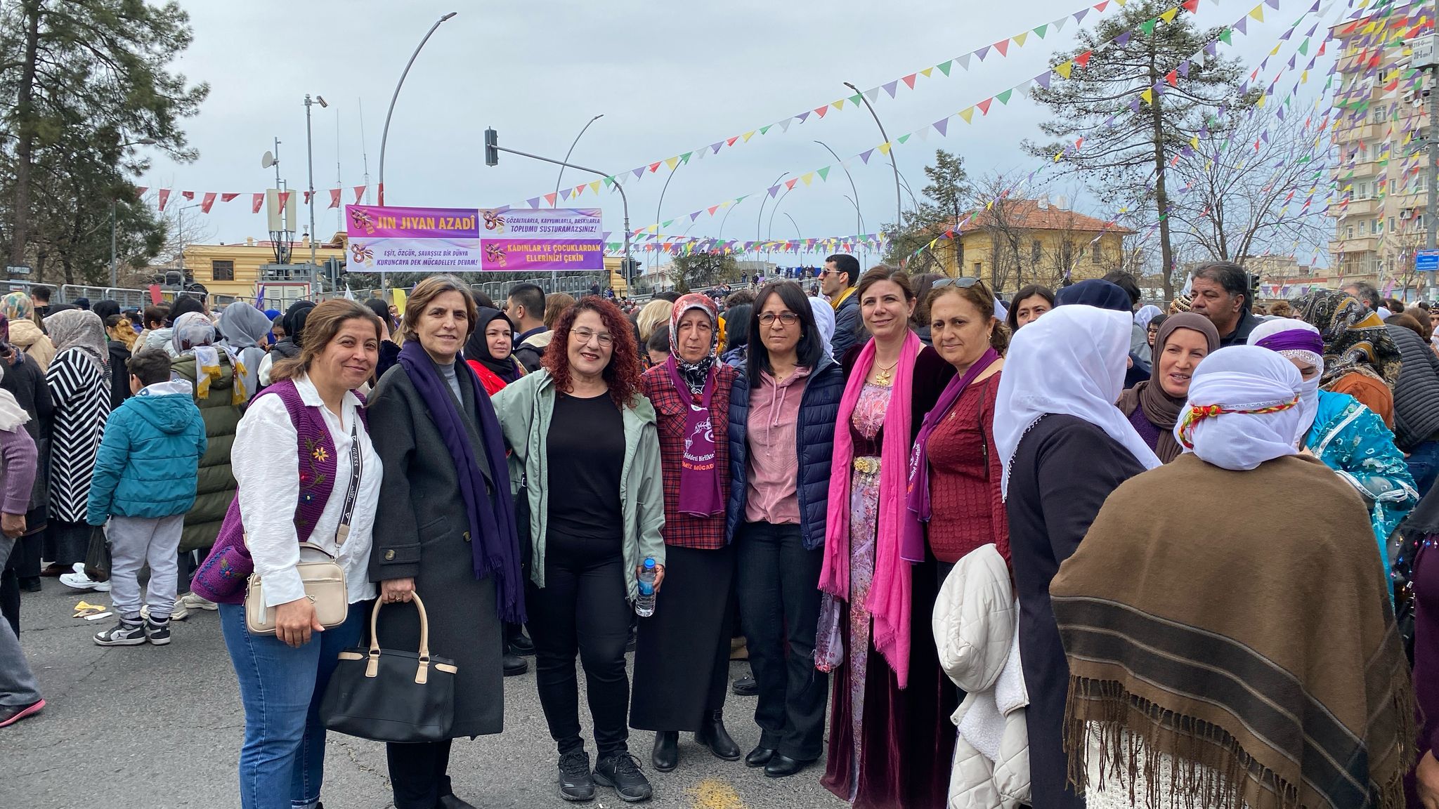 Diyarbakır’da 8 yıl aradan sonra kayyumsuz 8 Mart kutlaması