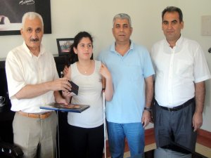 Almanya’nın şampiyonu Adıyamanlı kıza ‘gören göz’ cihazı