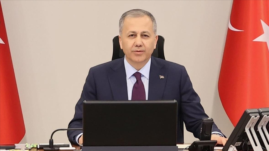 Yerlikaya: İBB'ye yönelik soruşturmada 261 şüpheli hesap belirlendi