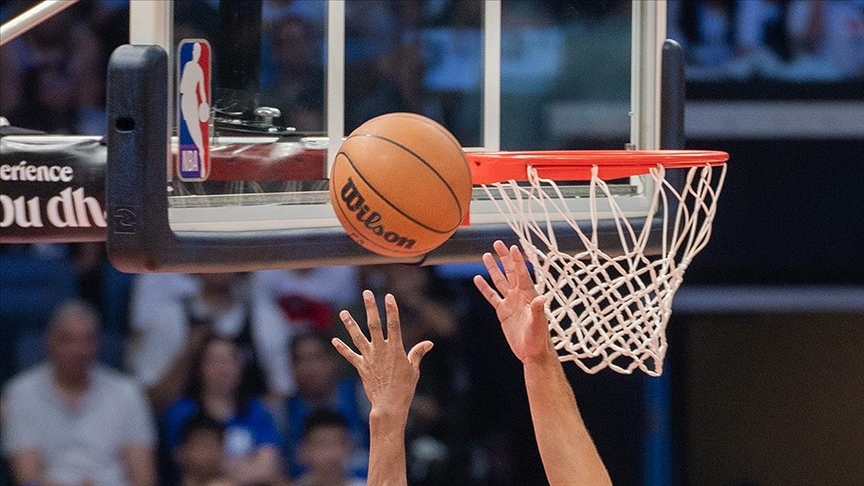 NBA’de Kavga: 5 oyuncu, 2 antrenör ihraç edildi