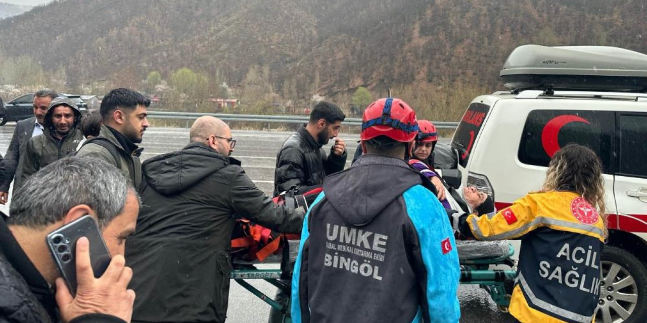 Bingöl’de trafik kazası: 5 yaralı