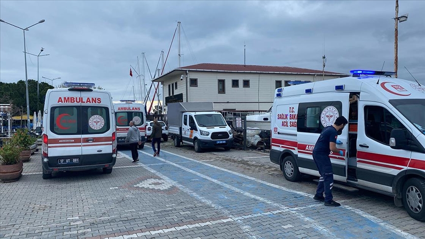 Göçmen botu battı: 5 kişi öldü, 25'i sağ kurtarıldı