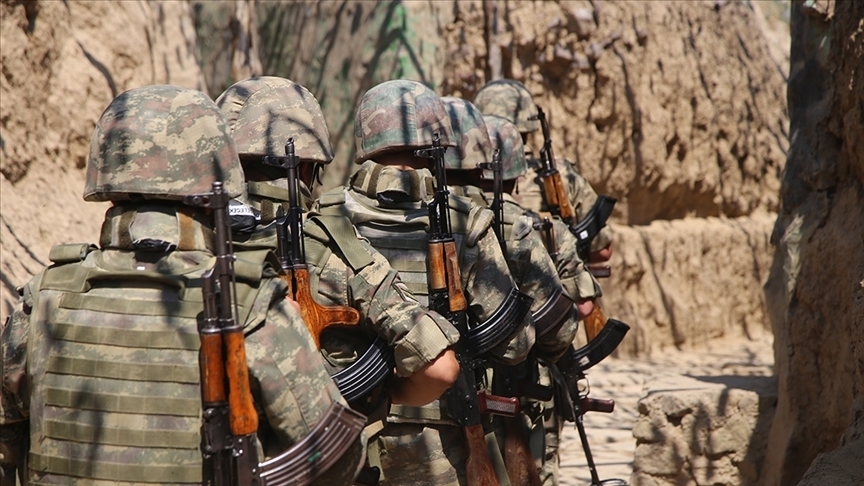 Ermenistan, Azerbaycan mevzilerine ateş açtı