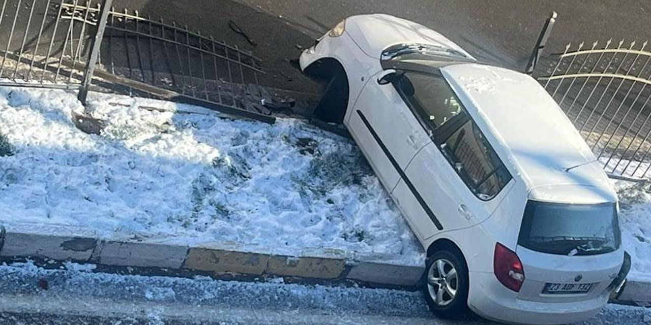 Kar yağışı kazalara neden oldu: 3 yaralı
