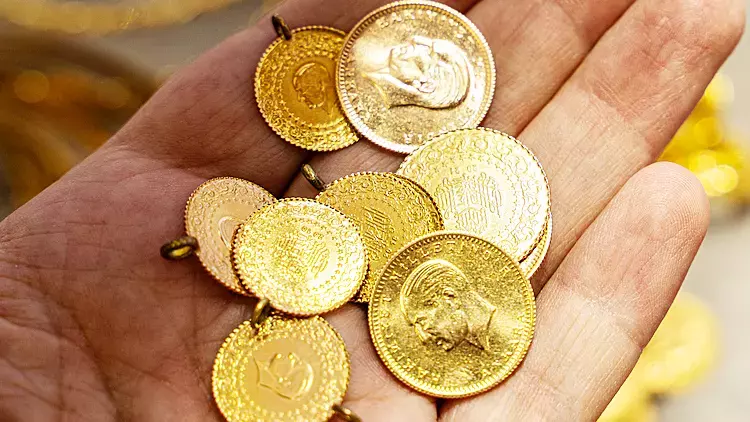 Altın yükselişini durdurdu