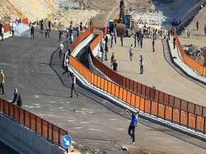 STK’lar eylemcilerle görüştü, yol kapatma eylemi sona erdi