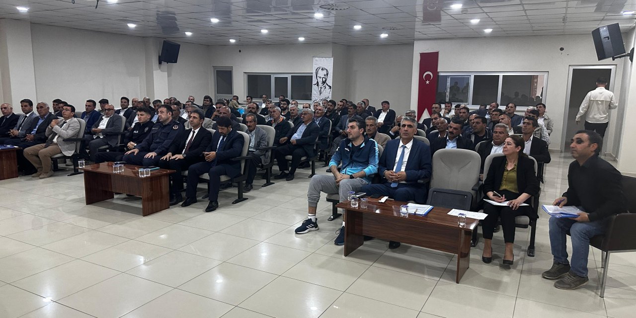 Diyarbakır Çermik'te muhtarlar buluşması