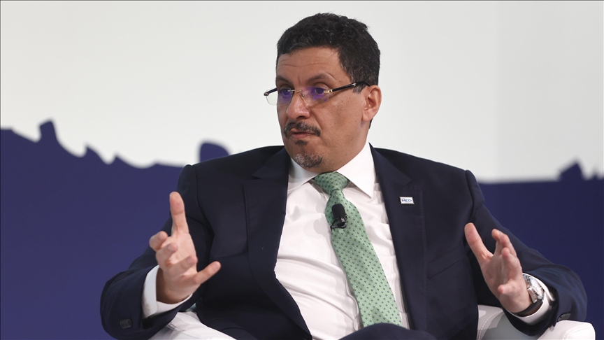 Yemen Başbakanı istifa etti