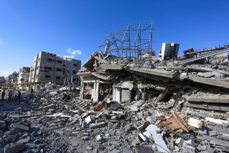 Gazze'de can kaybı 52 bin 567'ye yükseldi