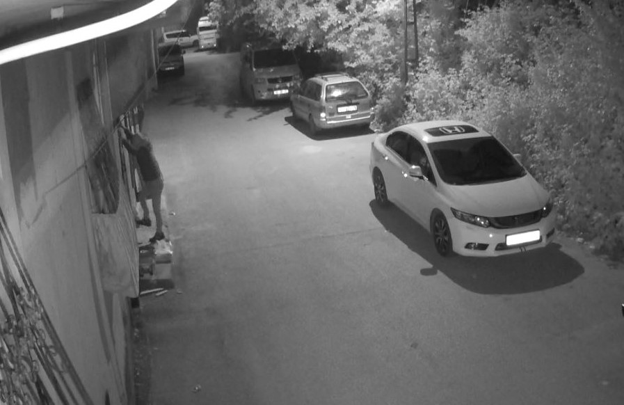 Duvara tırmanıp kablo çalan şüpheli tutuklandı