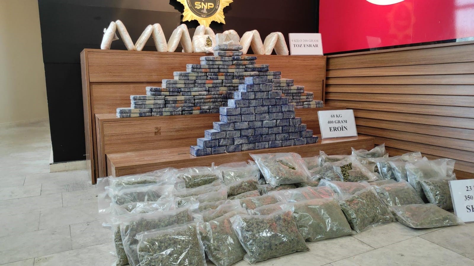 Urfa'da 101 kilogram uyuşturucu ele geçirildi