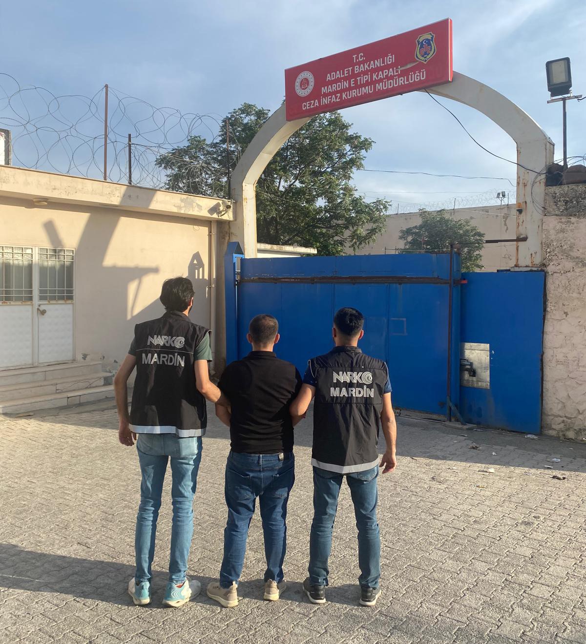 Mardin'de uyuşturucu operasyonu: 8 tutuklama