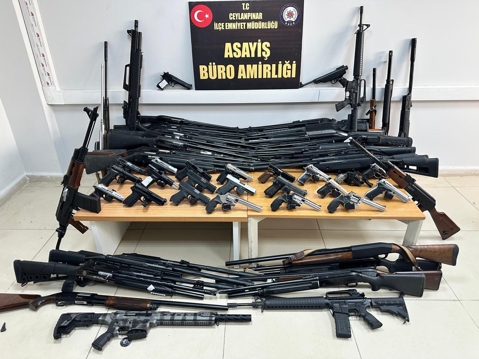 Şanlıurfa’da 45 adet ruhsatsız silah ele geçirildi