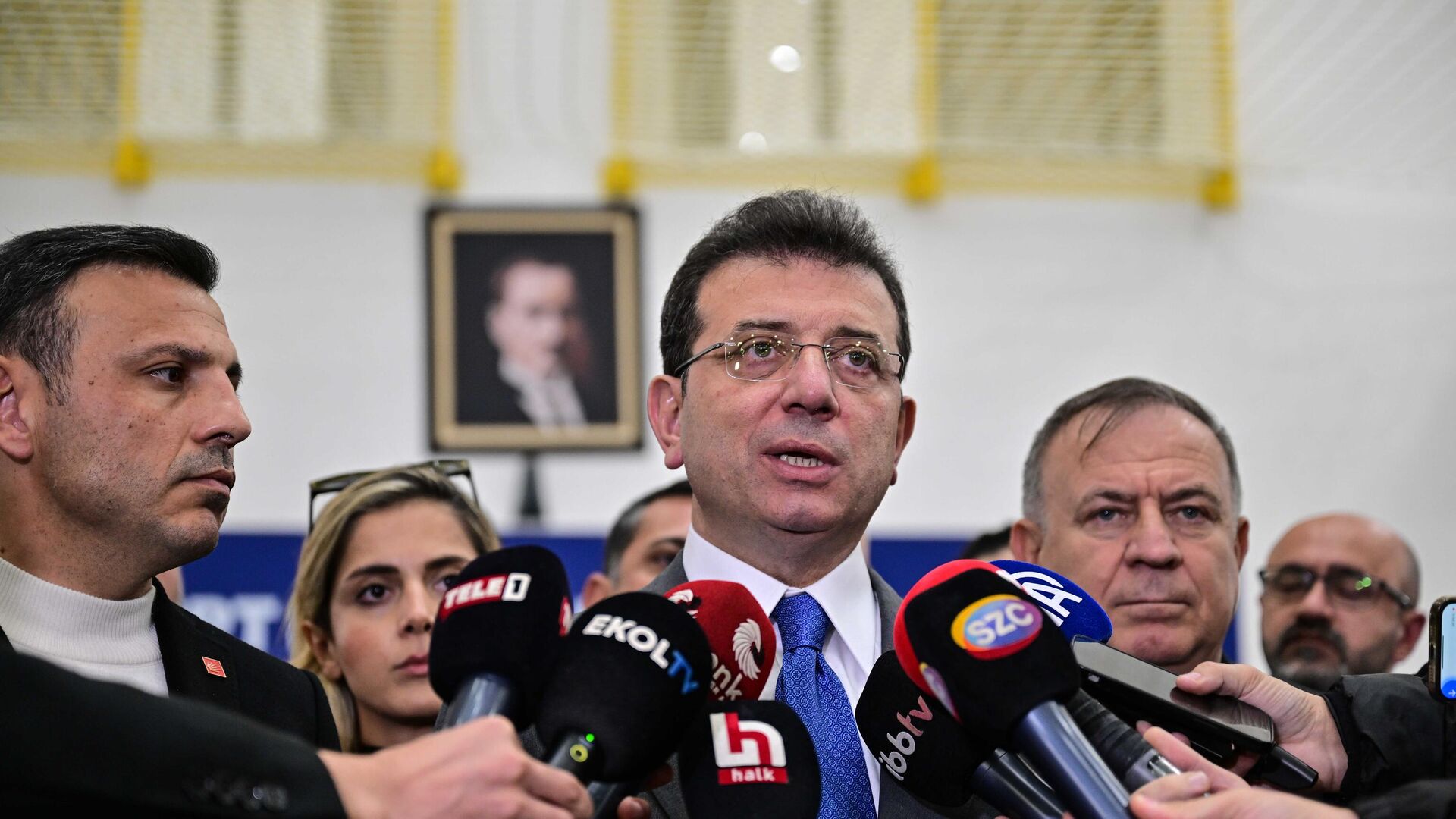 Ekrem İmamoğlu'ndan iktidara FETÖ mesajı