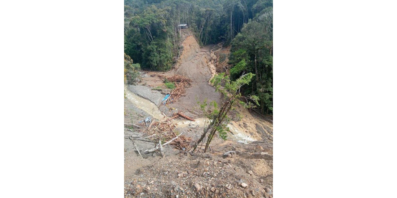 Altın madeninde heyelan: 1 ölü, 19 kayıp