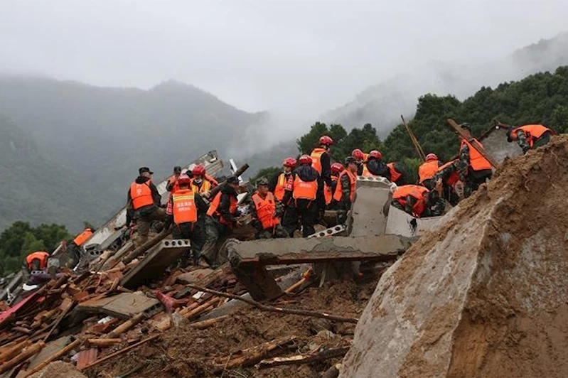 Çin’de toprak kaymasında can kaybı 4'e yükseldi