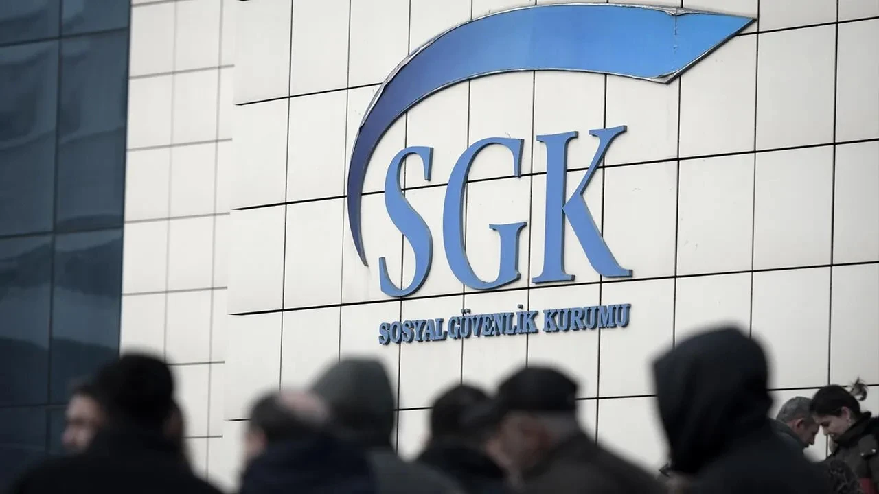 SGK harekete geçti: O maaşlar geri alınıyor!